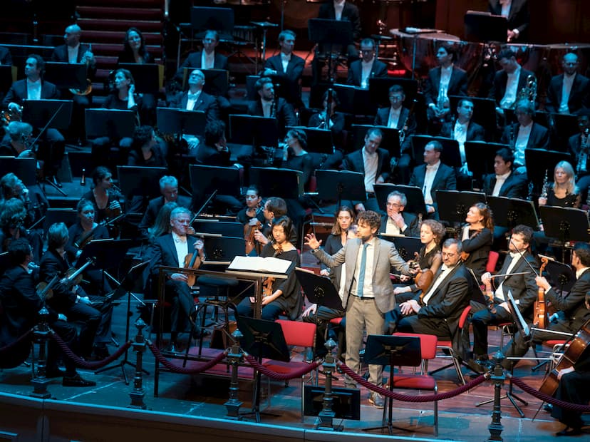 Thomas Vanderveken presenteert Concertgebouworkest Essentials foto: Mladen Pikulic