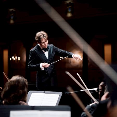 Klaus Mäkelä conducts Beethoven's Symphony No. 7